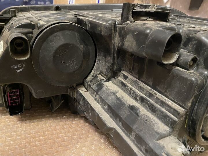 Фары на volkswagen Jetta 6 рест