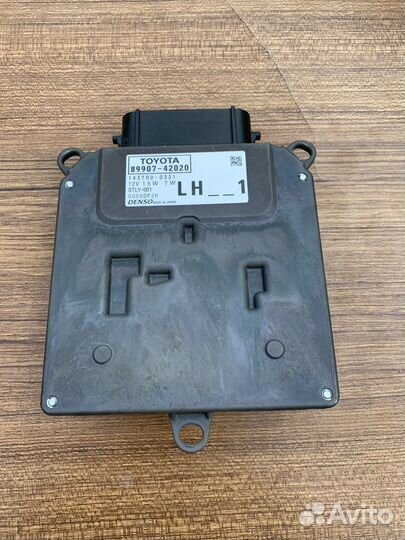 Блок управления светом Toyota Rav4 50 2018-2023