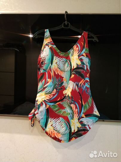 Купальник слитный 54 56