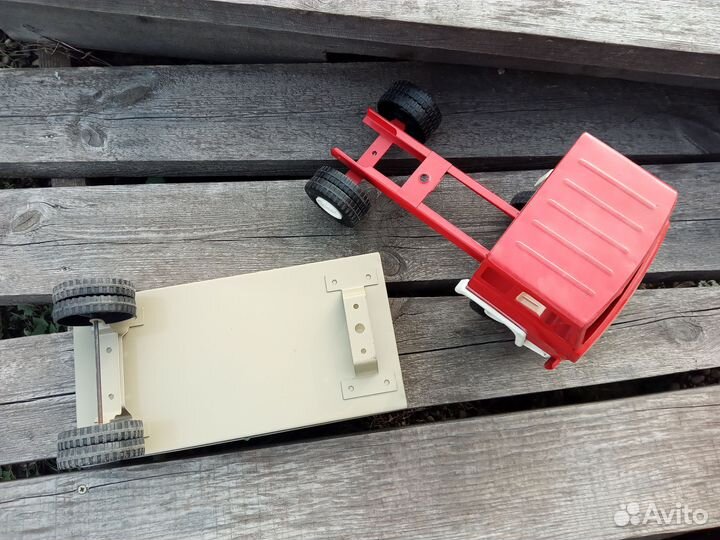 Игрушка грузовик СССР маз полуприцеп