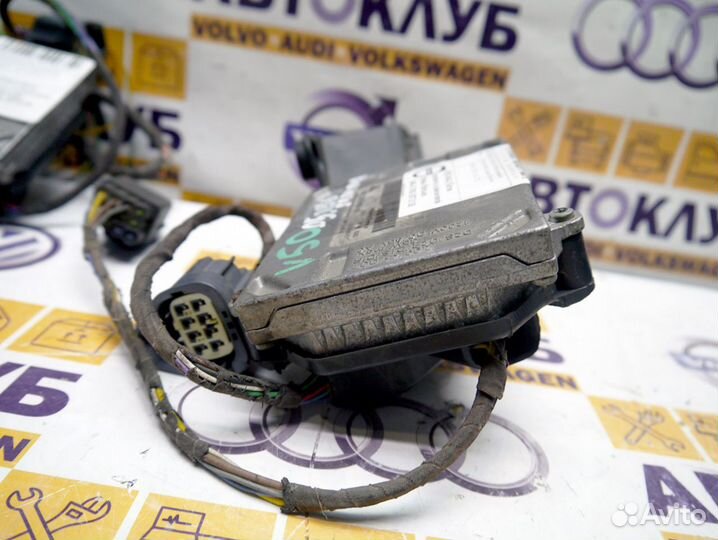 Блок розжига ксеноновой фары Вольво S40-2. V50.05T