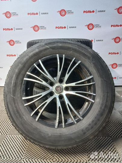 R17 Kumho I'ZEN KW31 235/65, PCD 5x115 DIA 70.2