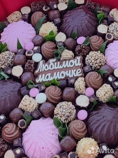 Сладкий букет из конфет