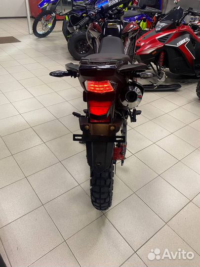 Мотоцикл Avantis MT300 (172 FMM - 5) с птс