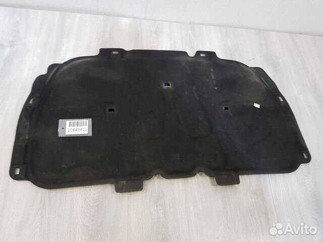 Шумоизоляция капота Volvo V50 2004-2012