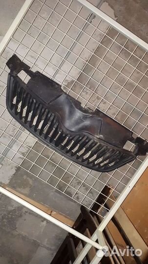 Решётка на Skoda Fabia 2