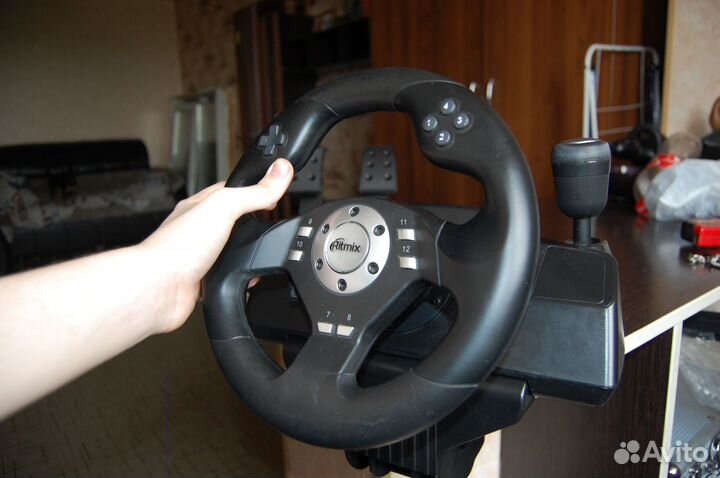 Игровой руль