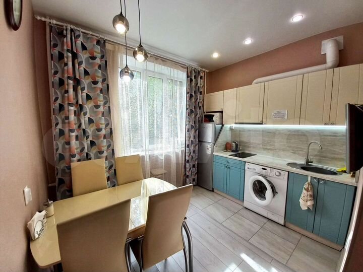 2-к. квартира, 55 м², 2/5 эт.