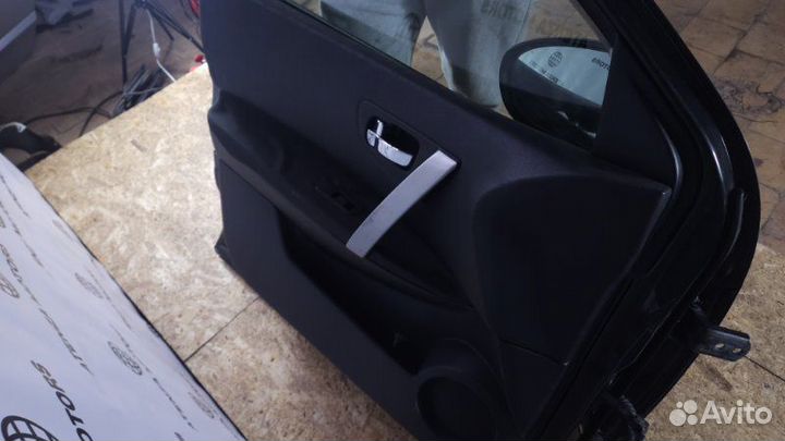 Дверь Nissan qashqai j10 передняя левая