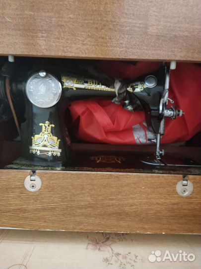 Швейная машинка баттерфляй тумба
