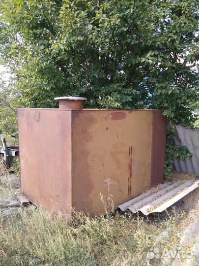 Бочка под воду квадратная