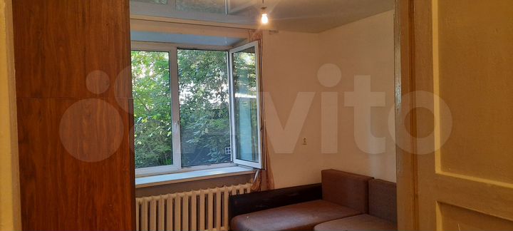 3-к. квартира, 56 м², 1/3 эт.