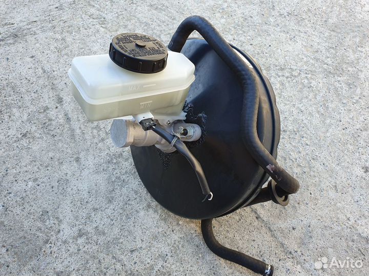 Вакуумный усилитель тормозов для Nissan Fuga Y50