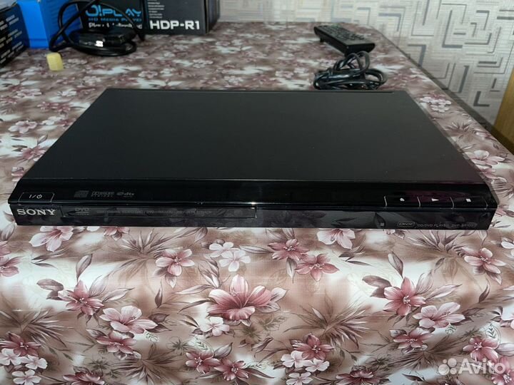 DVD-плеер Sony DVP-SR100