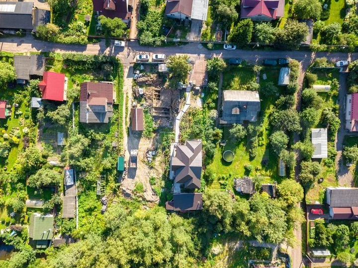 Дом 195 м² на участке 10,8 сот.