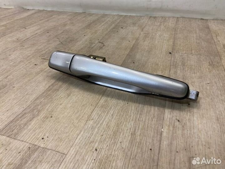 Ручка двери внешняя задняя правая Mitsubishi