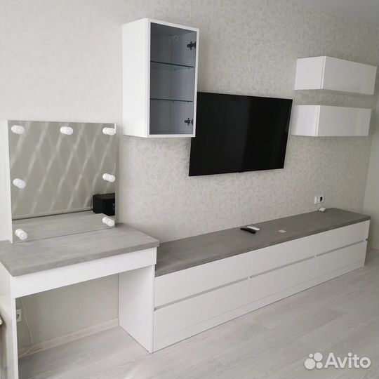 Стенка в гостиную