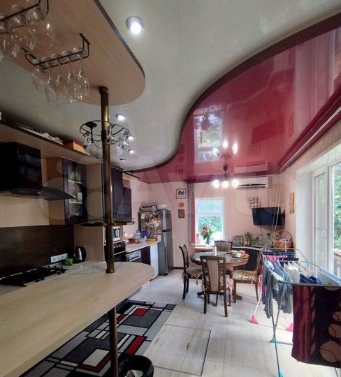 Дом 80 м² на участке 4 сот.