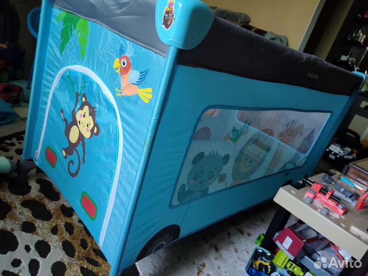 Манеж детский складной