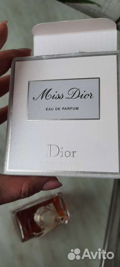 Парфюмерная вода женская