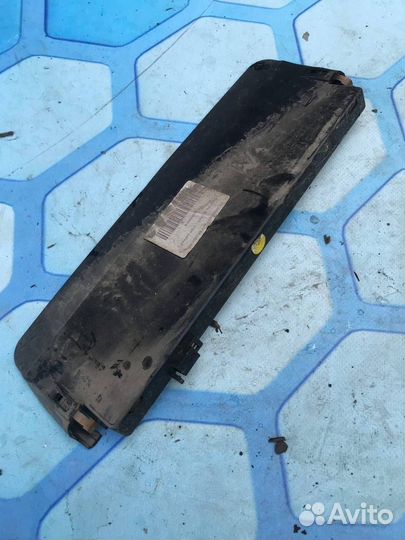 Фонарь задний (стоп сигнал ) 1K5945097B