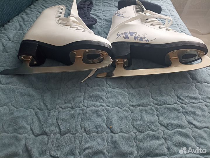 Коньки фигурные