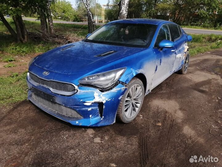 Kia stinger в разборе