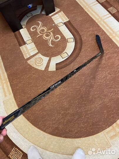 Клюшка хоккейная