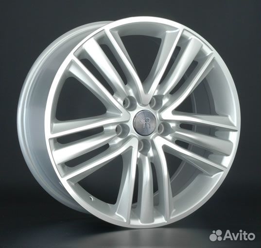 Replay LX92 : 8x18 5*114.3 Et:45 Dia:60.1 SF