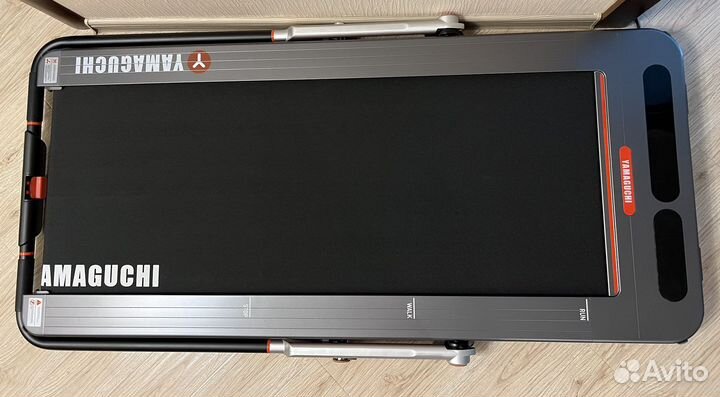 Тренажер беговая дорожка Yamaguchi Runway PRO-X