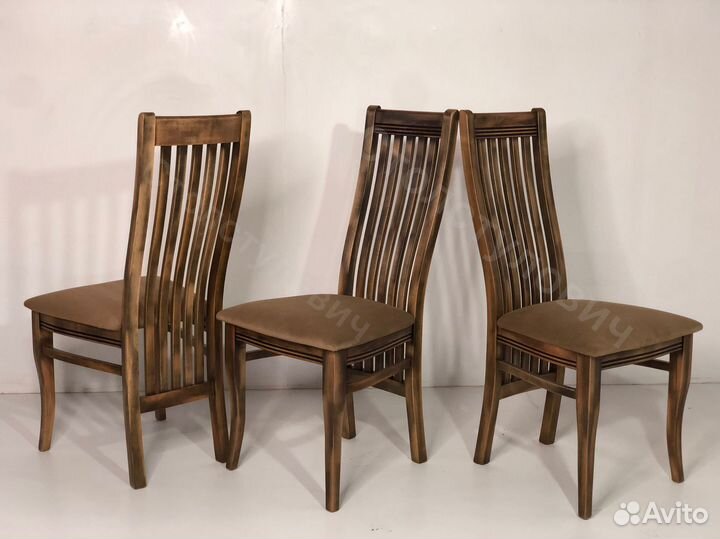 Столы и стулья