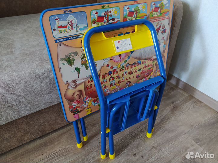 Детский стол и стул