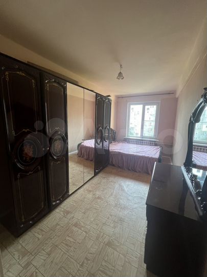 3-к. квартира, 42 м², 5/5 эт.