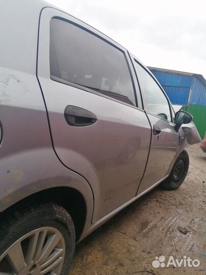 Дверь задняя правая Fiat Punto