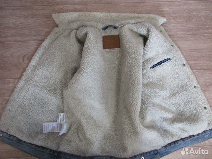 Джинсовая куртка Levis шерпа