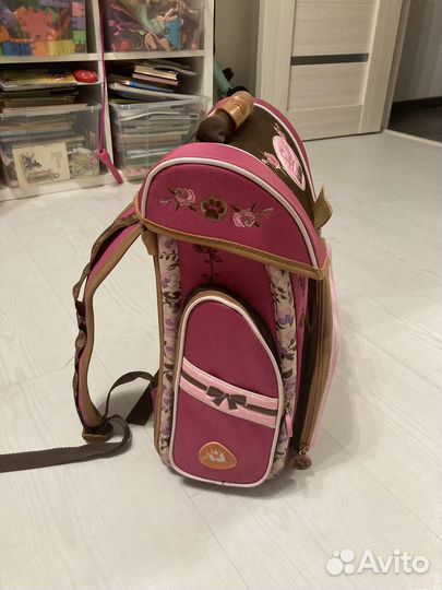 Школьный рюкзак