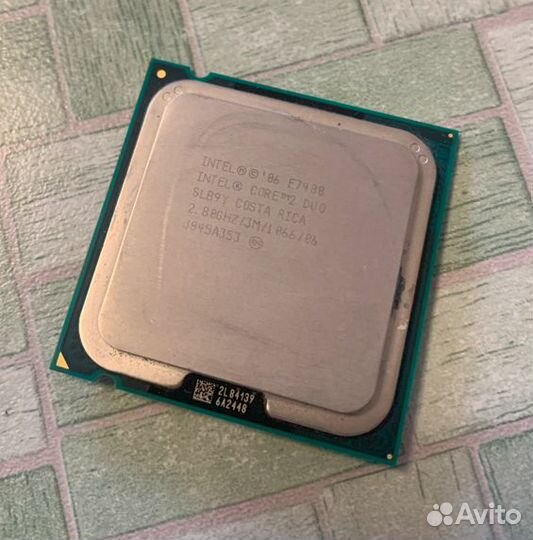 Процессор Intel Core 2 Duo E7400