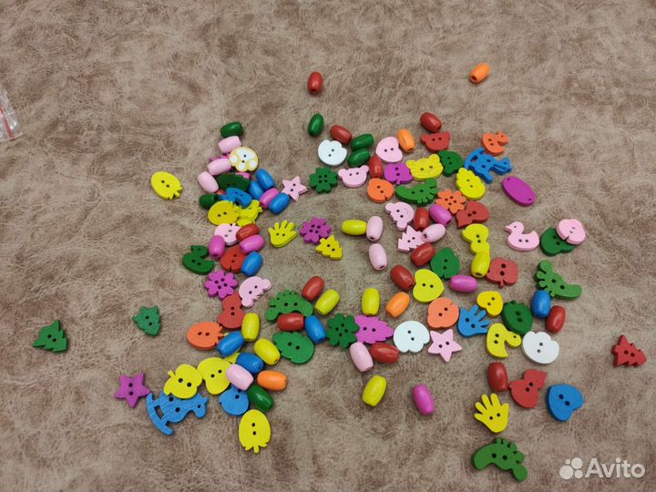 Пуговицы деревянные в банке