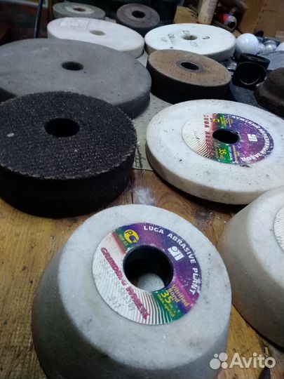 Круги шлифовальные абразивные СССР Луга