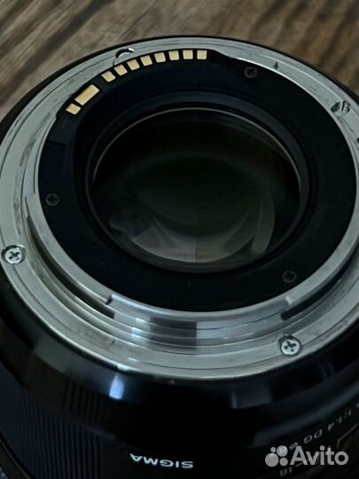 Объектив Sigma art 1.4 для Canon