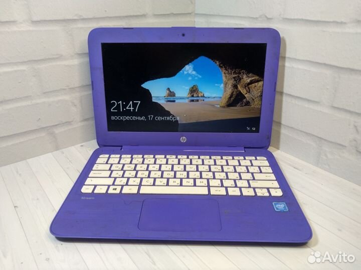 Компактный ноутбук HP