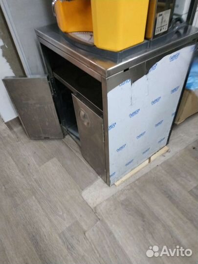 Подставка для кофемашины,соковыжималки и тд