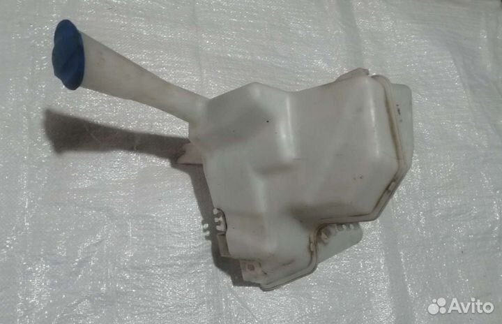 Бачок омывателя kia rio 3, хендай солярис 1