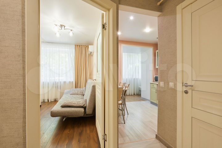 1-к. квартира, 46 м², 1/14 эт.