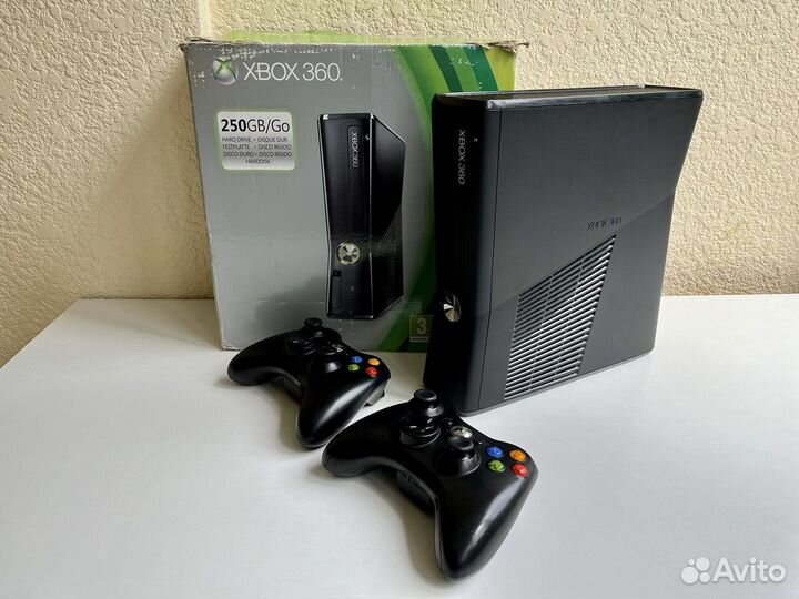 Xbox 360 прошитая+2 джоя+100игр