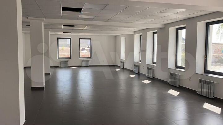 Торговая площадь, 700 м²