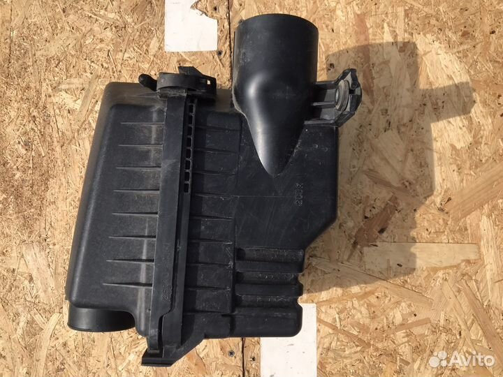 Корпус воздушного фильтра kia ceed jd