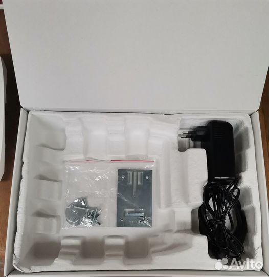 Точка доступа TP-link EAP330