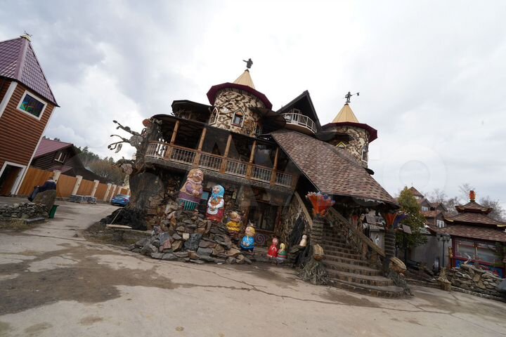Сдается здание, 946.3 м²