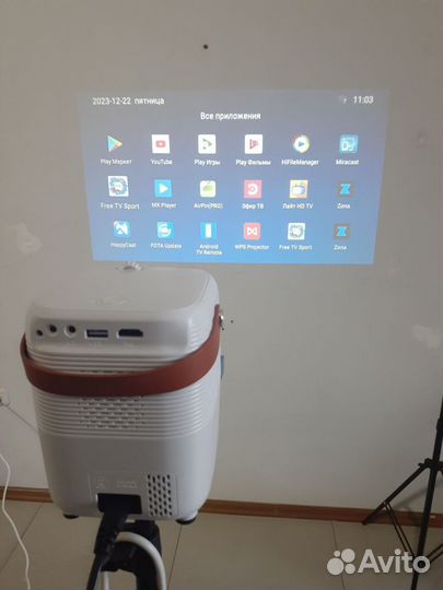 Домашний проектор Umiio Q1 Pro c hdmi
